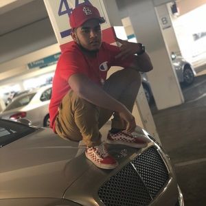 Meet your Posher, Raul